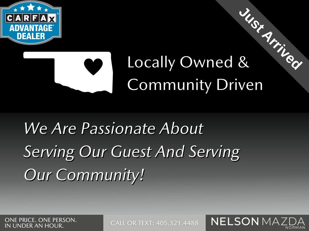 Used 2022 White Subaru Limited image 12