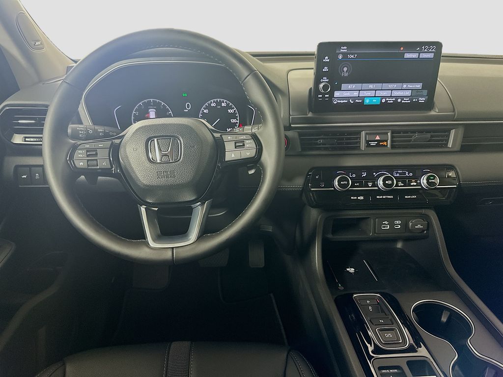 Thumbnail: 2025 Honda Pilot - 18