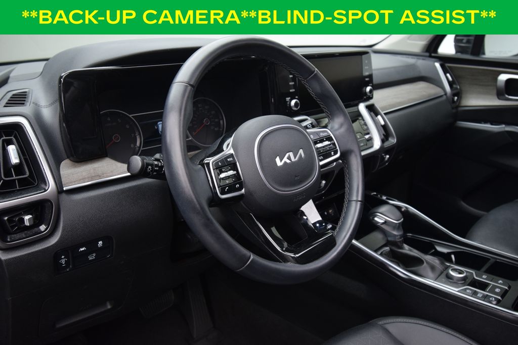 used 2023 Kia Sorento car, priced at $28,000