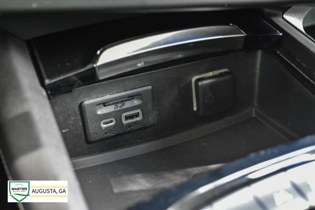 Used 2021 Buick Envision SUV