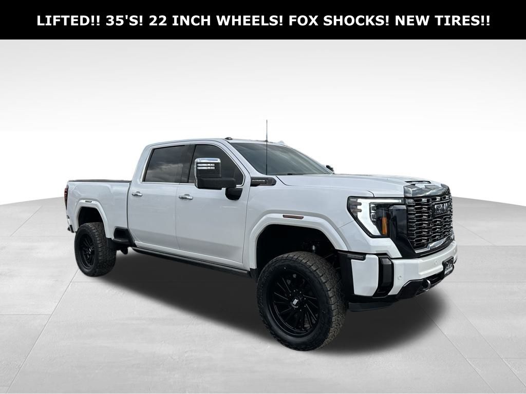 2024 GMC Sierra 2500HD Denali Ultimate Crew Cab 4WD