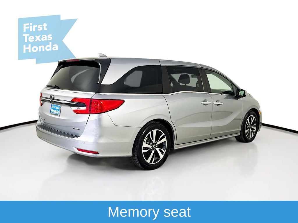 Used Car 2021 Honda Odyssey  Touring For Sale Under $30,000 In Austin, Texas