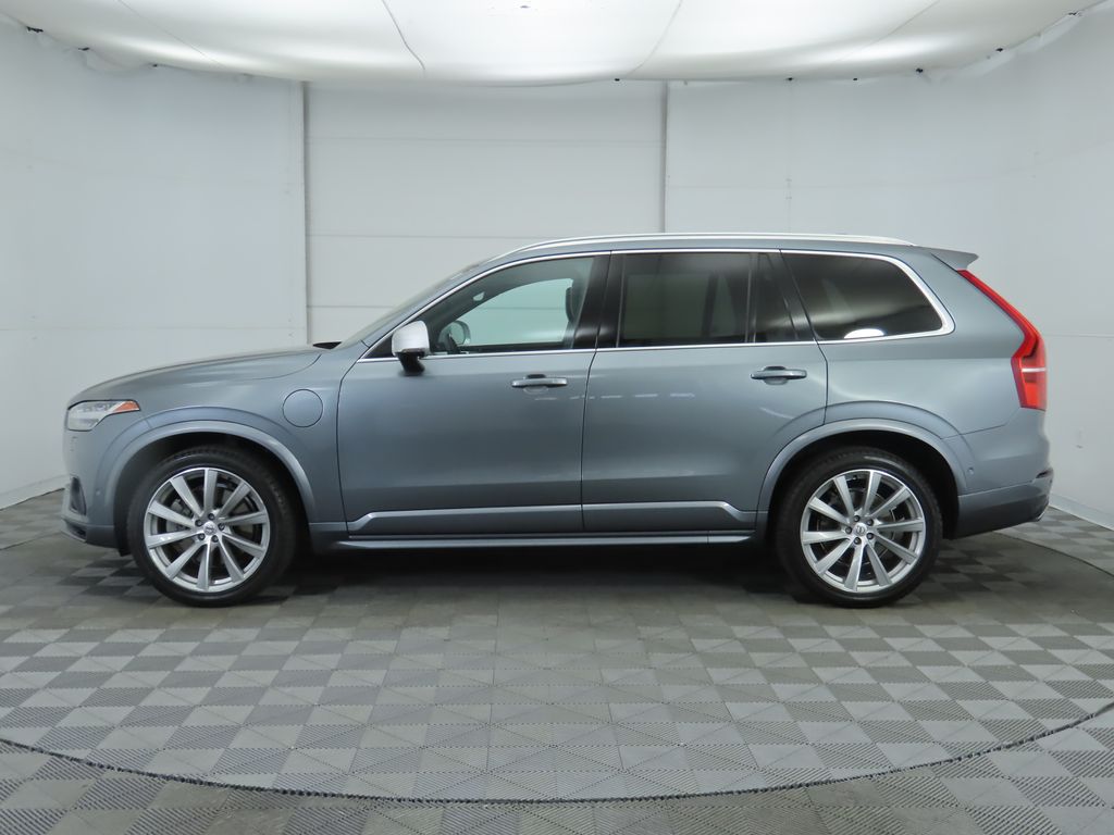 2019 Volvo XC90 T8 R-Design 8