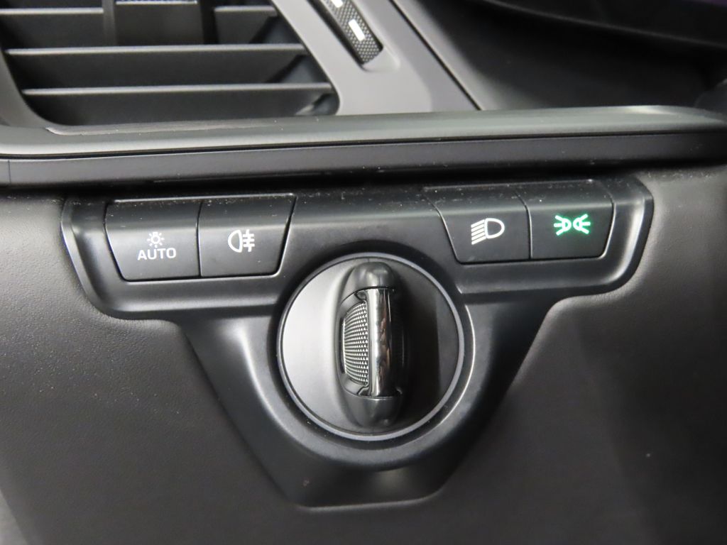 Thumbnail: 2023 Porsche 911 - 25