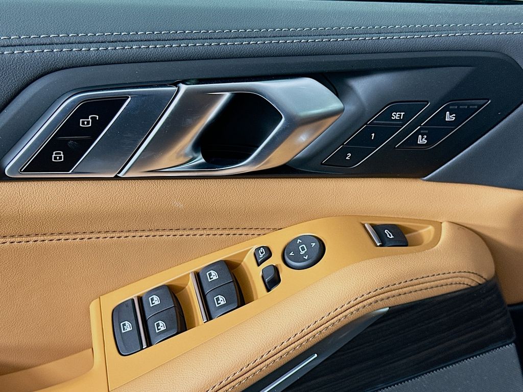 Thumbnail: 2026 BMW X5 - 20