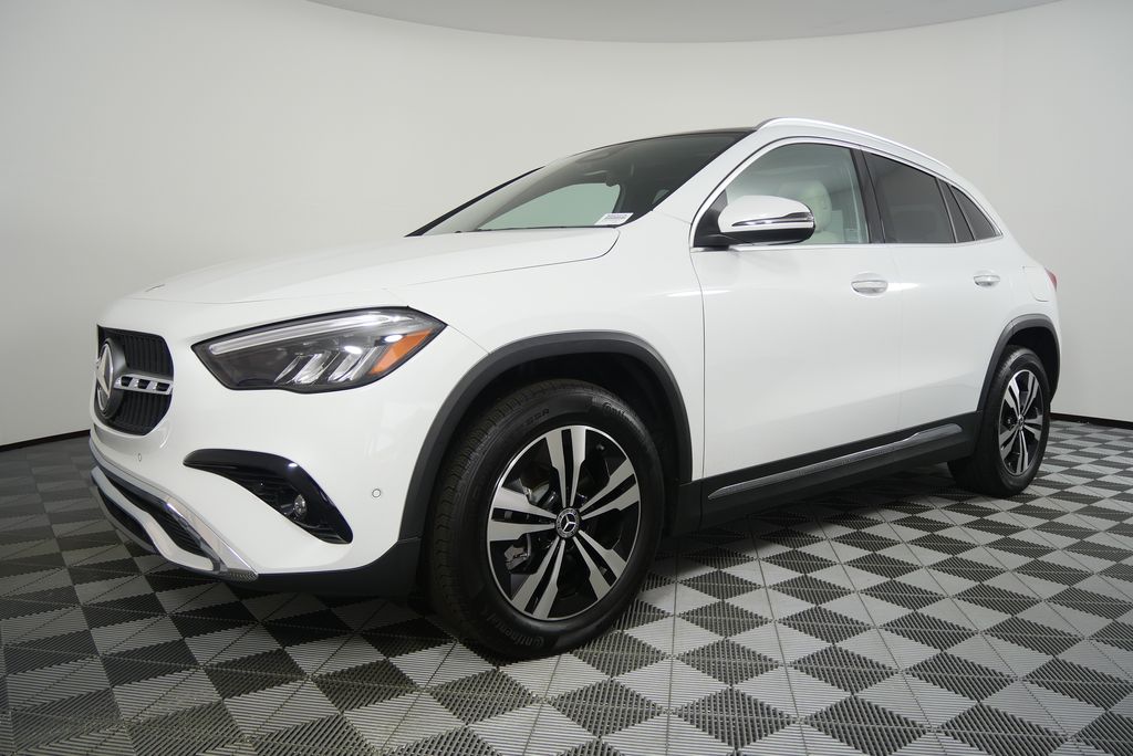 Thumbnail: 2024 Mercedes-Benz GLA - 7