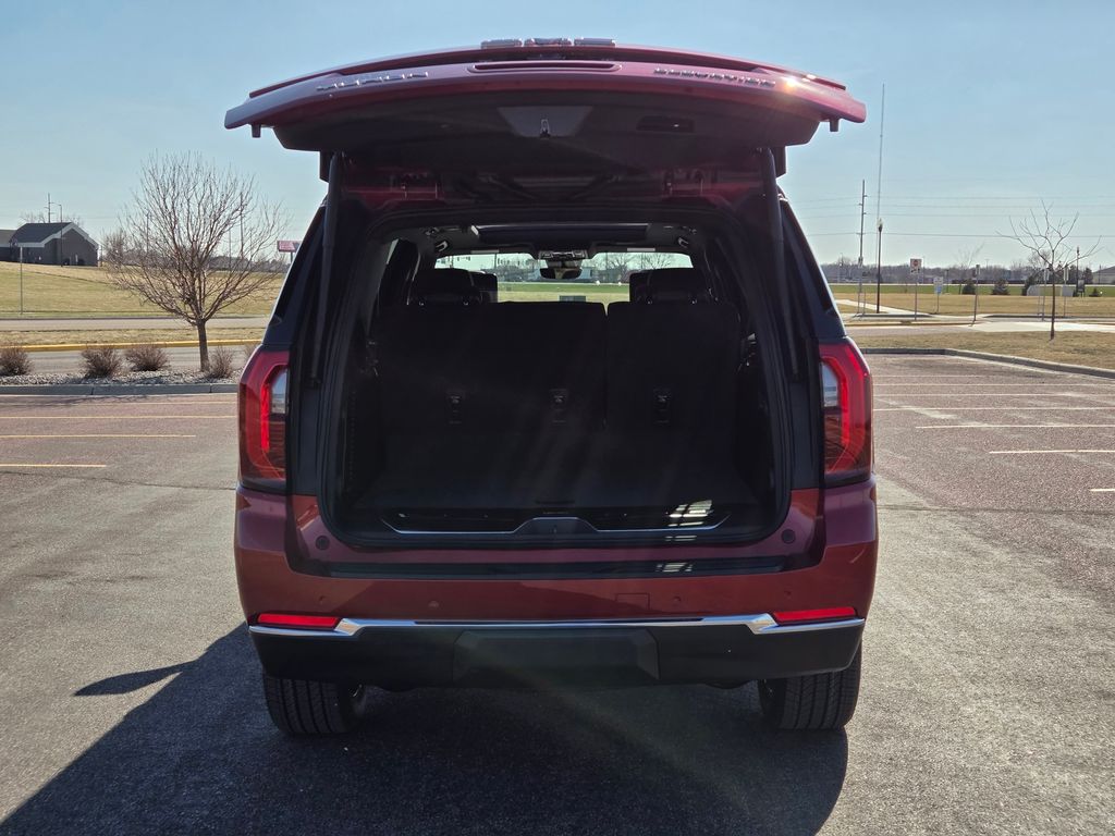 2026 GMC Yukon XL 4WD Elevation