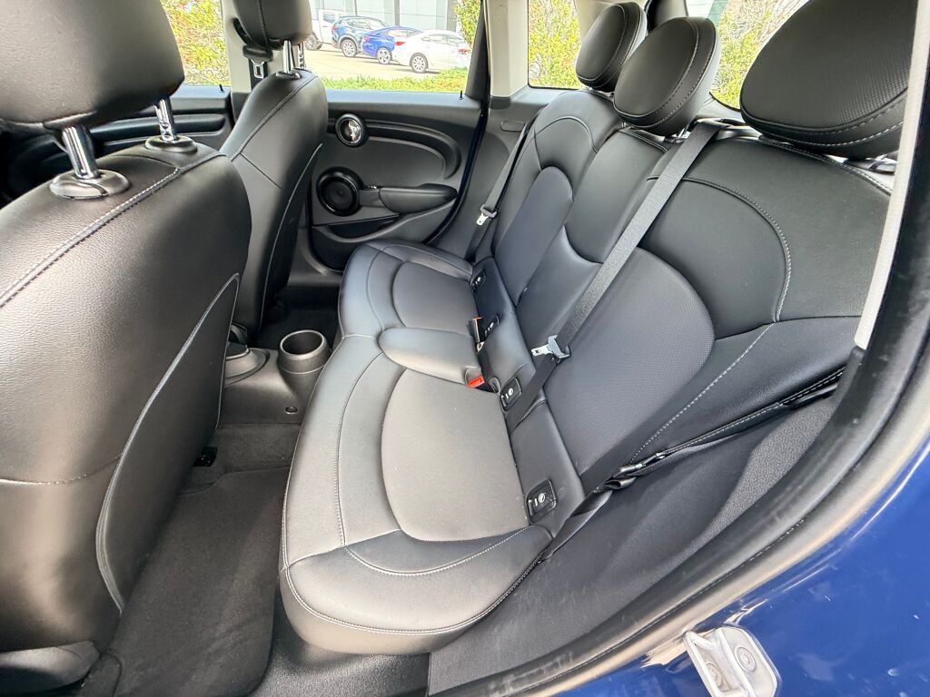 Thumbnail: 2017 MINI Cooper - 18