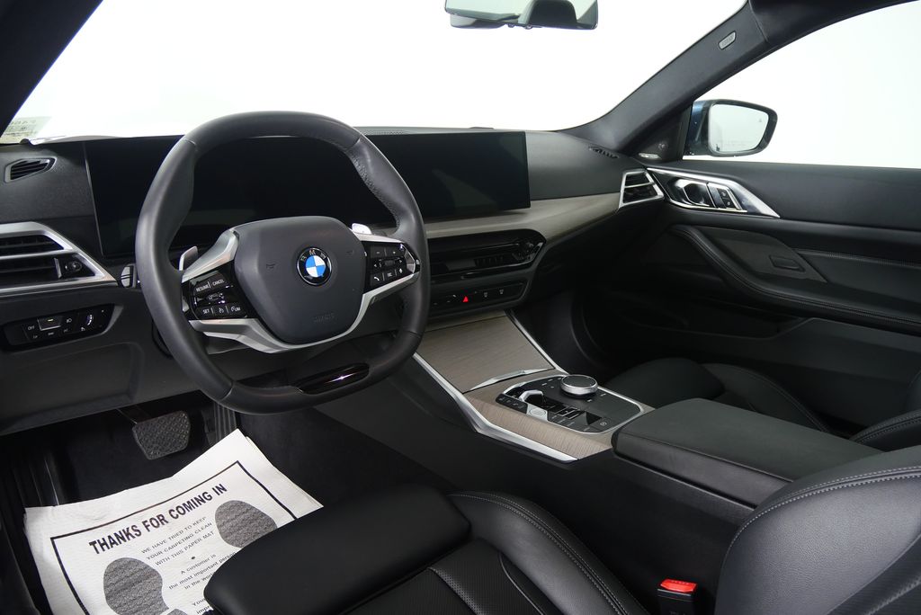 Thumbnail: 2025 BMW 4 Series - 17