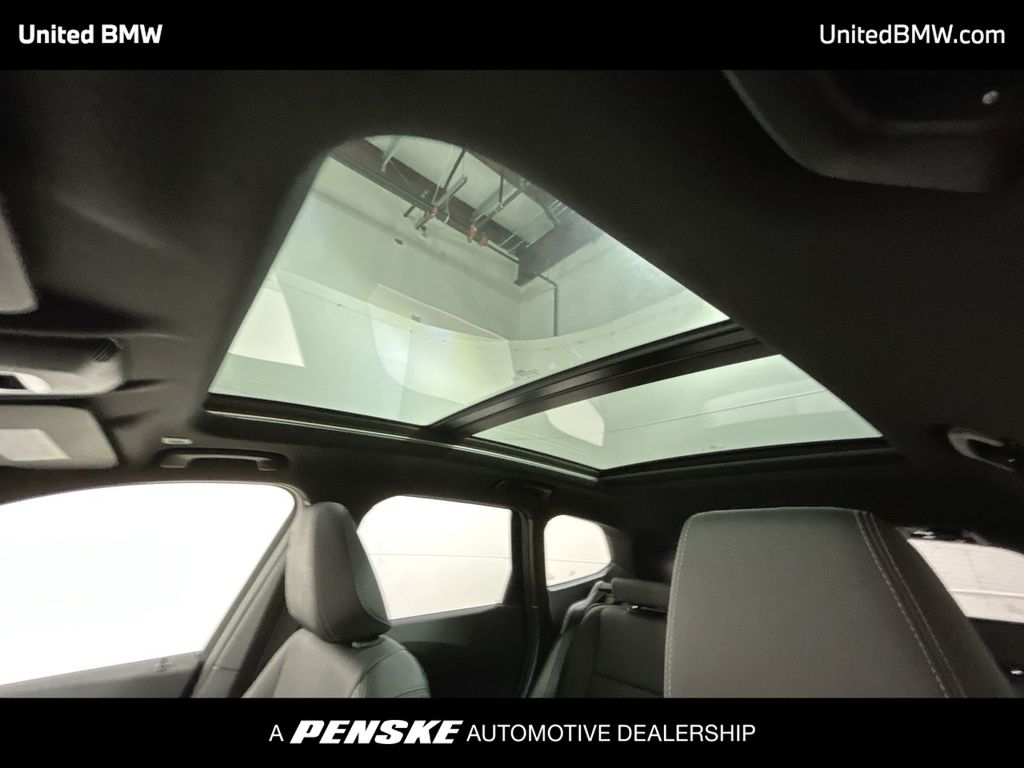 Thumbnail: 2023 BMW X1 - 20