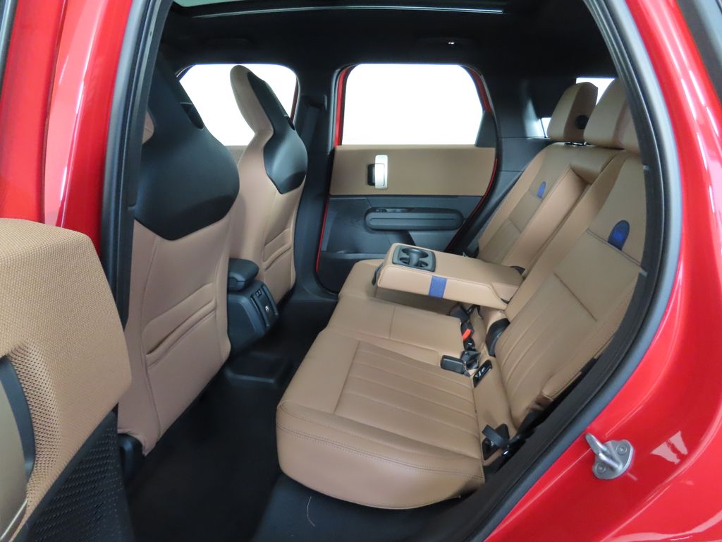 2025 MINI Cooper Countryman Signature 23