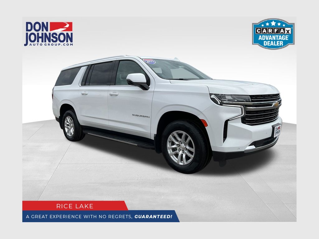 Summit White 2022 Chevrolet Suburban SUV / Crossover Four-Wheel Drive