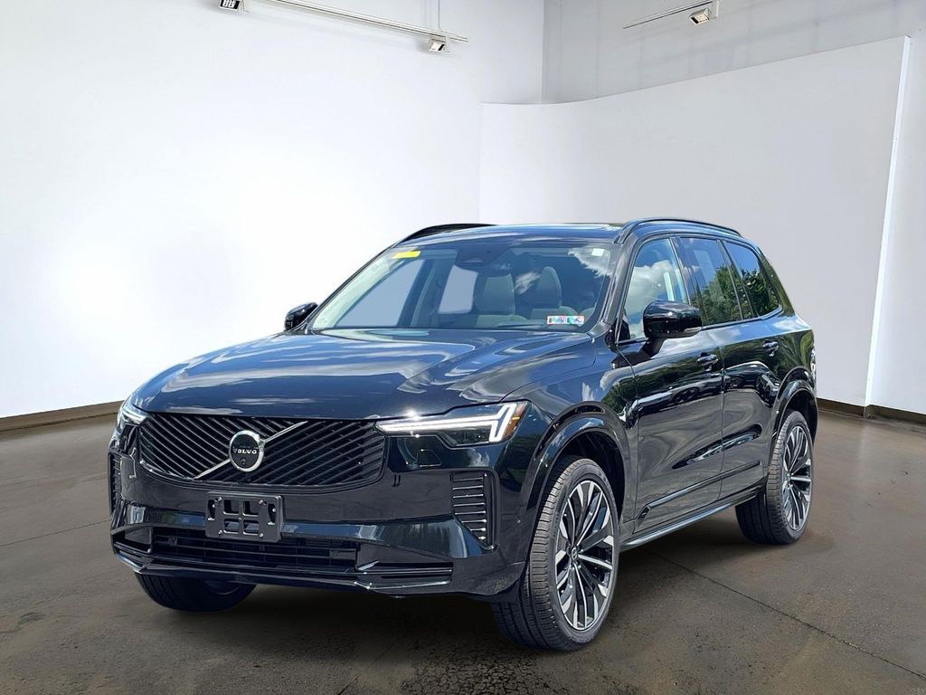 2026 Volvo XC90 B6 Ultra