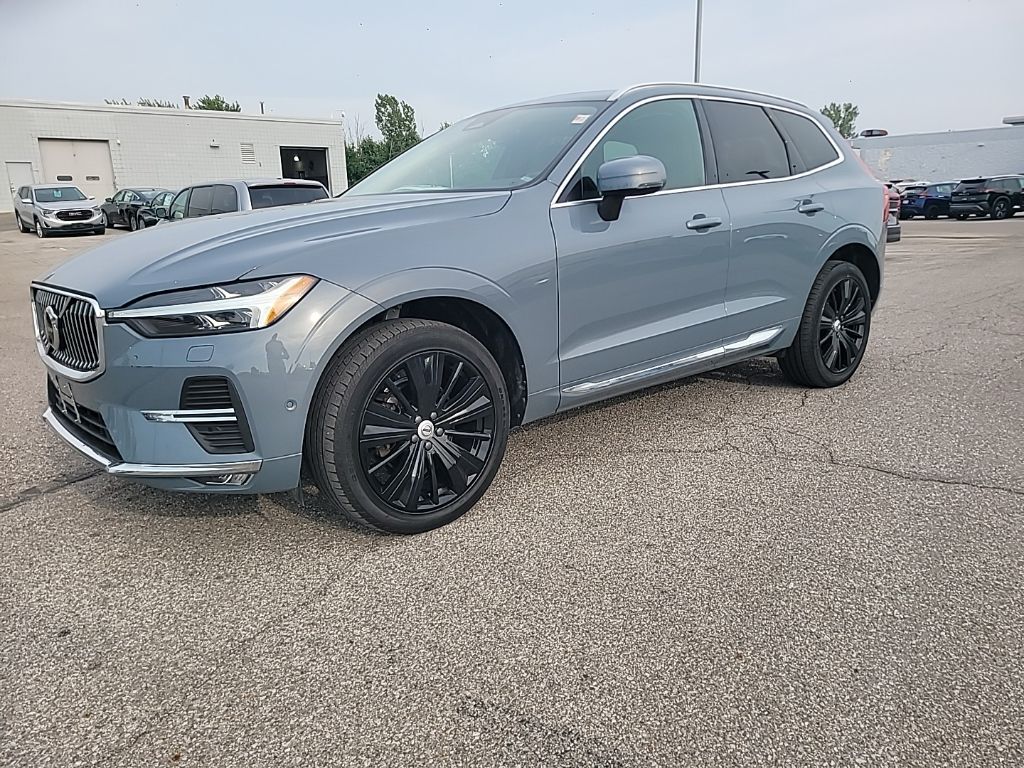 Gray Metallic 2023 Volvo XC60 SUV / Crossover All-Wheel Drive Automatic
