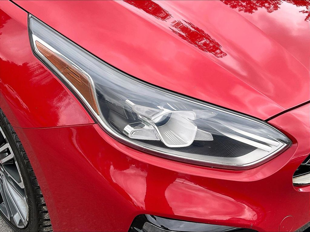 2021 Kia Forte — photo 30