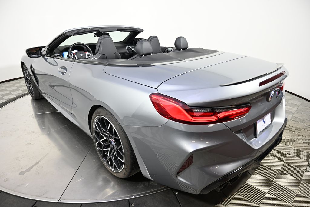 Thumbnail: 2023 BMW M8 - 6