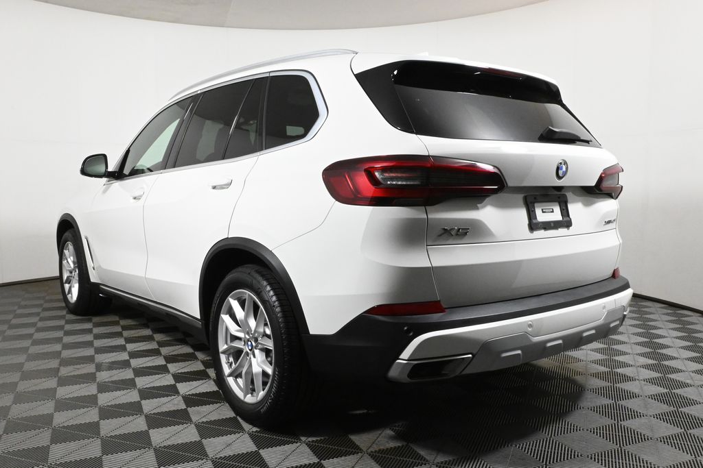 Thumbnail: 2022 BMW X5 - 5