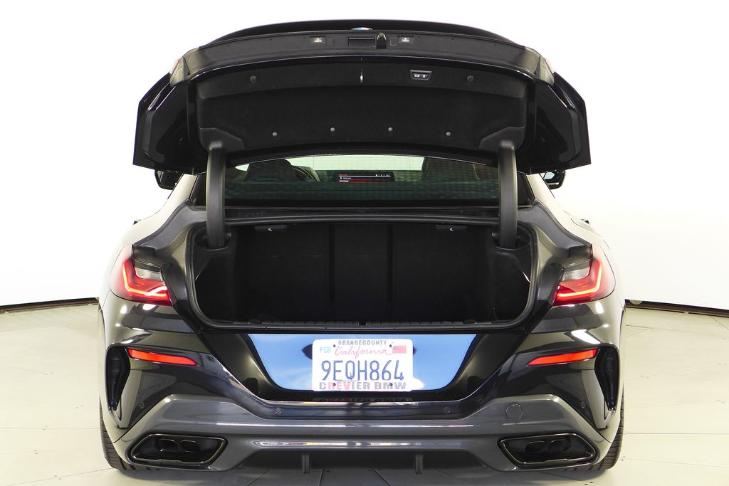 Thumbnail: 2023 BMW 8 Series - 10