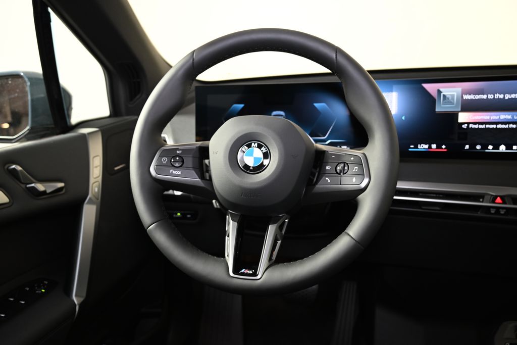 2025 BMW iX xDrive50 17