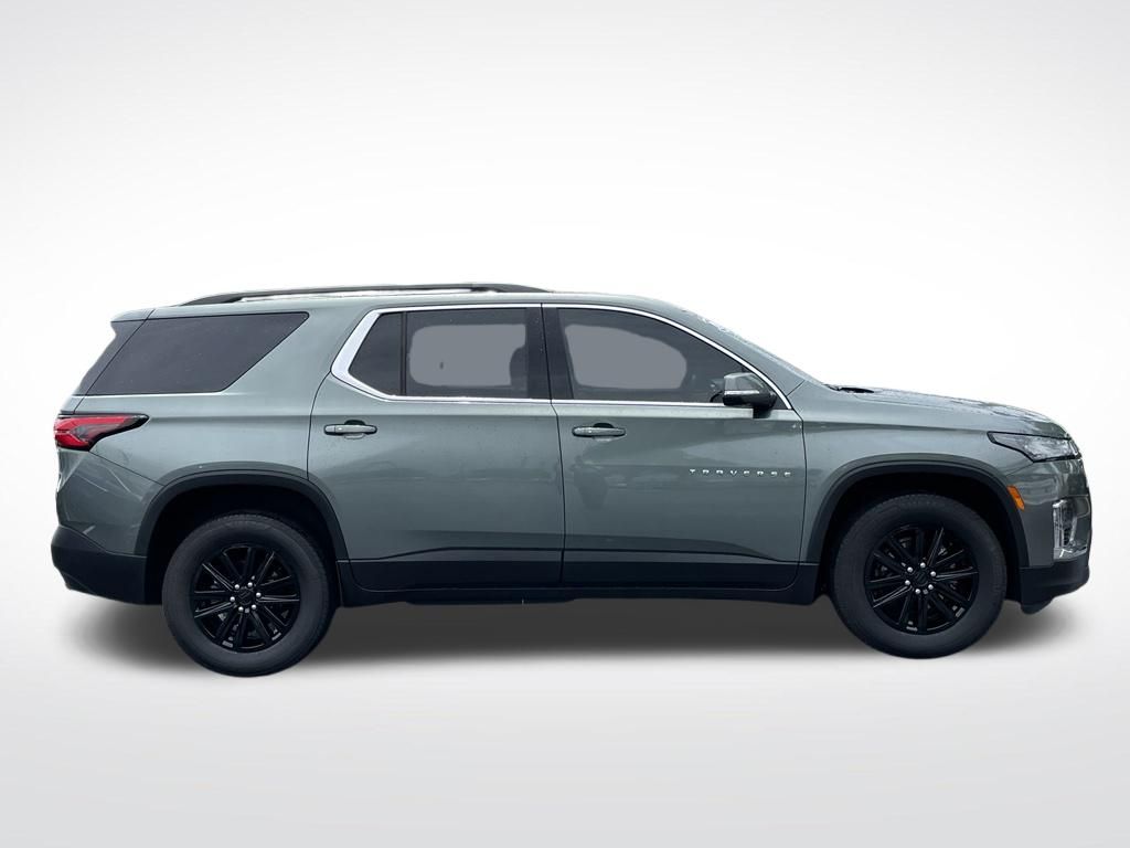 Thumbnail: 2023 Chevrolet Traverse - 7