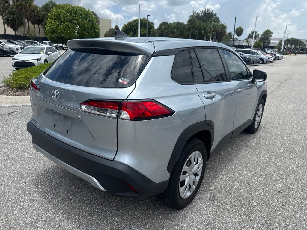 Thumbnail: 2023 Toyota Corolla Cross - 3