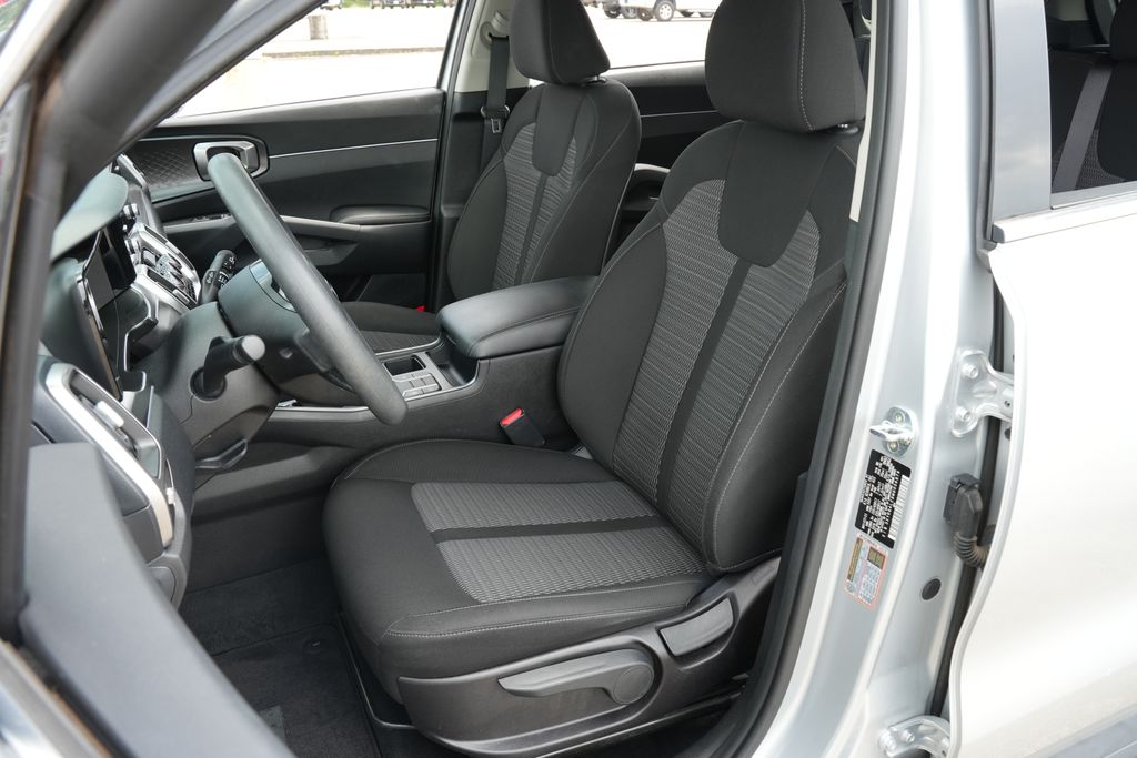 2021 Kia Sorento LX Silver at Community Kia
