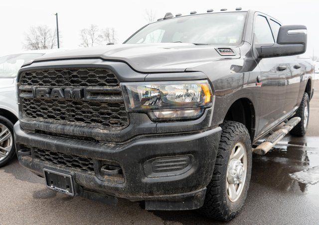 2024 RAM 3500 Tradesman Crew Cab 4WD
