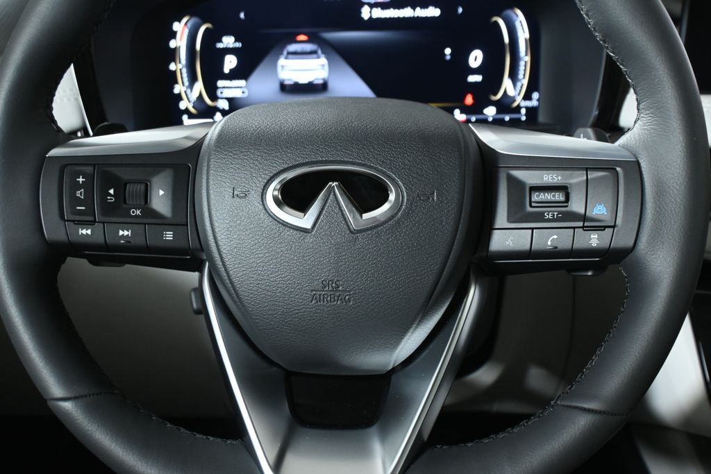 Thumbnail: 2027 INFINITI QX60 - 17