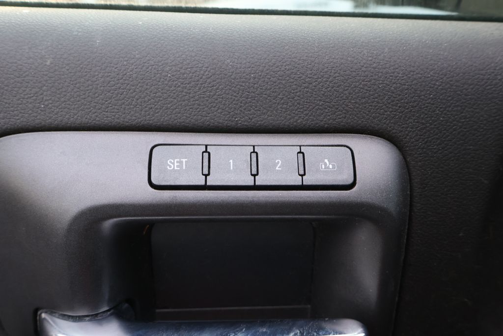 Thumbnail: 2018 GMC Sierra 1500 - 9