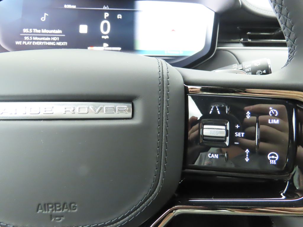 Thumbnail: 2025 Land Rover Range Rover Sport - 12