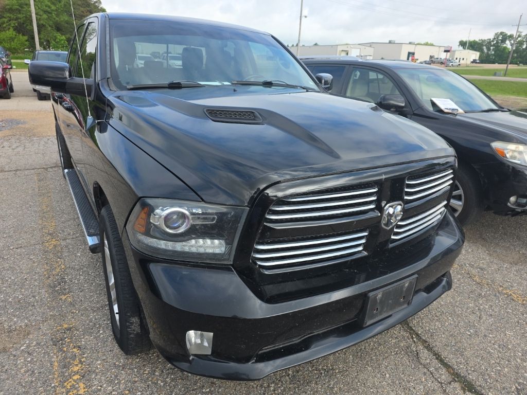 2013 RAM 1500 Sport Quad Cab 4WD