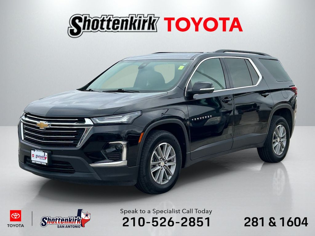 2023 Chevrolet Traverse LT Cloth FWD