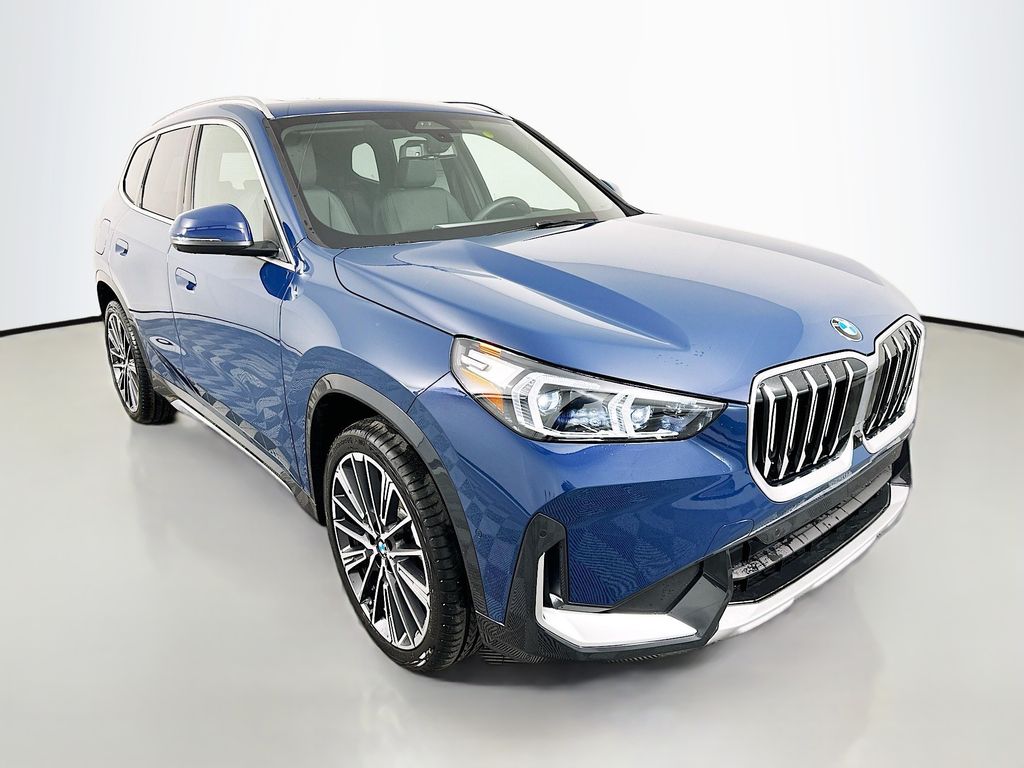 Thumbnail: 2026 BMW X1 - 3