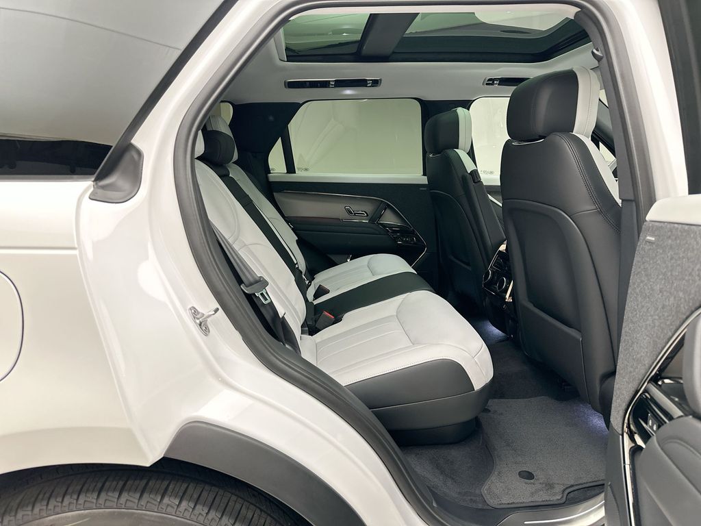 Thumbnail: 2026 Land Rover Range Rover Sport - 15