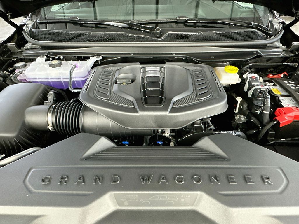 JeepGrand Wagoneer18