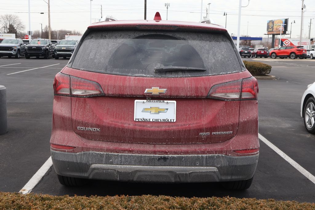 2022 Chevrolet Equinox Premier 9