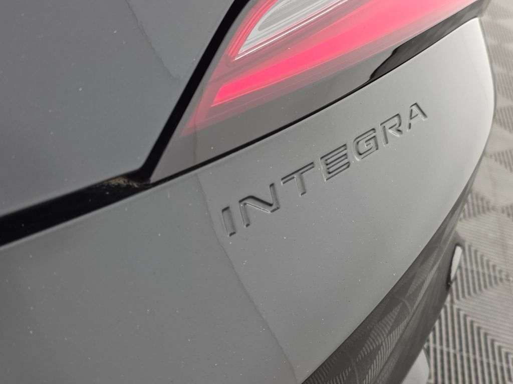 Used 2025  Acura Type S image 11