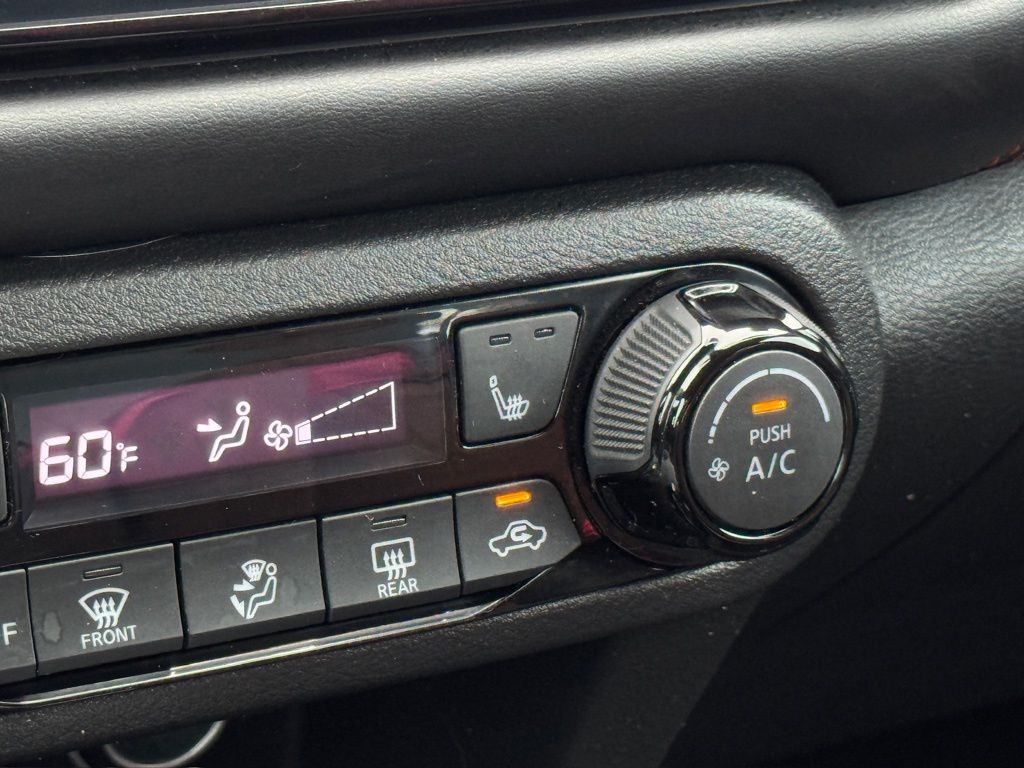 2021 Nissan Kicks SR Gray at Emmons Autoplex