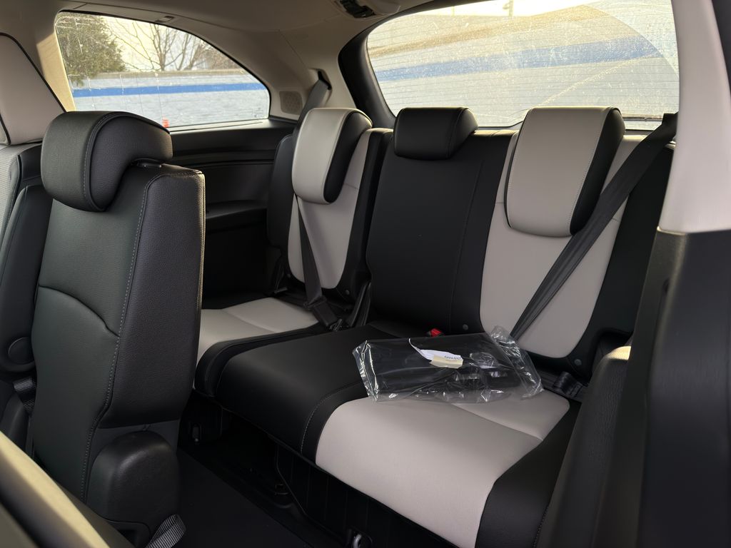 Thumbnail: 2026 Honda Odyssey - 22