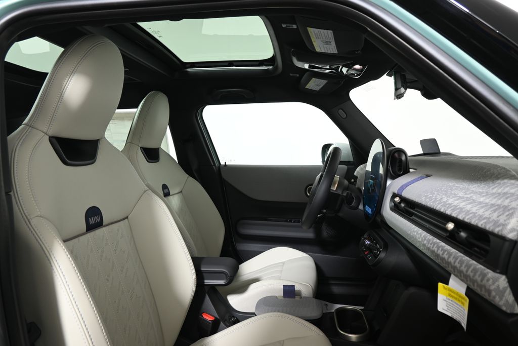 Thumbnail: 2026 MINI Cooper - 21