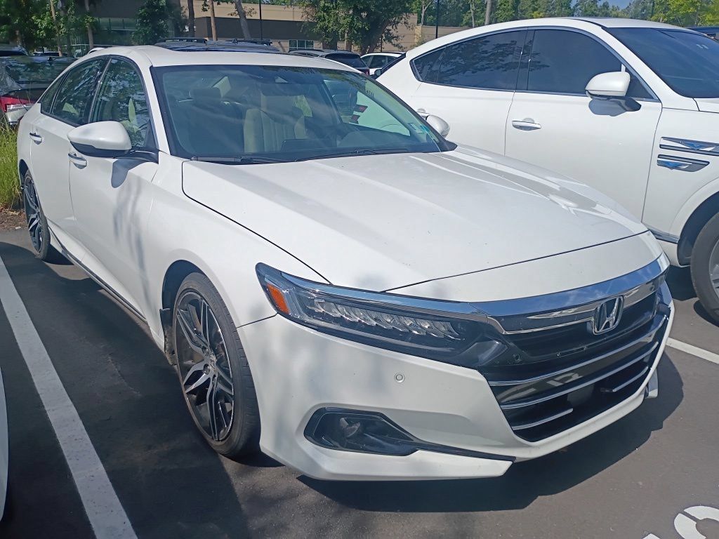 Platinum White Pearl 2022 Honda Accord Sedan Front-Wheel Drive Automatic