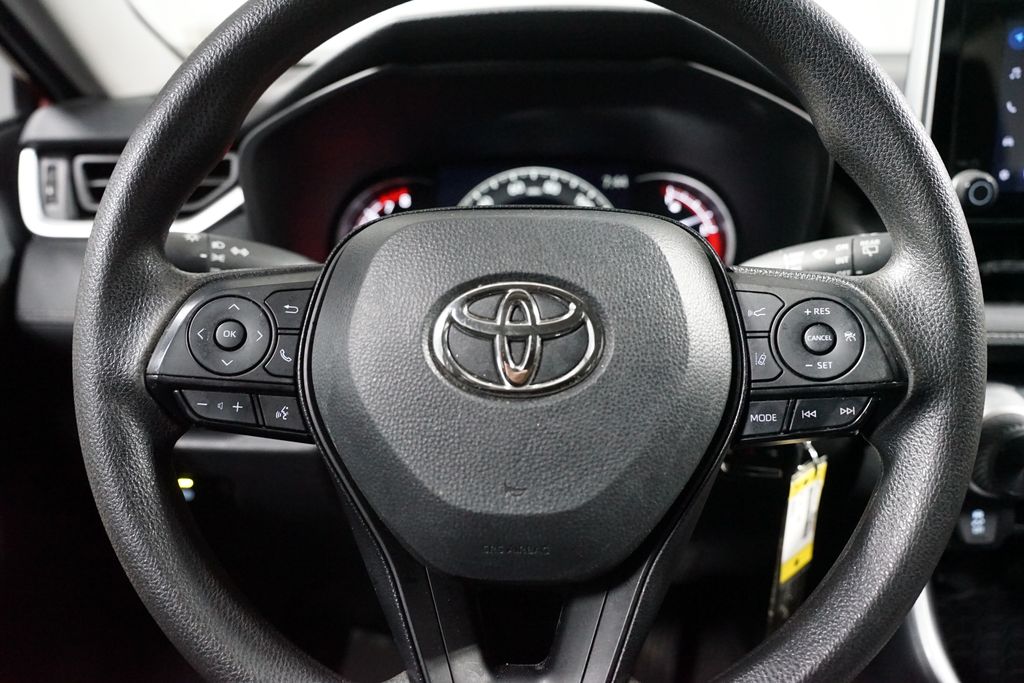 Thumbnail: 2024 Toyota RAV4 - 12