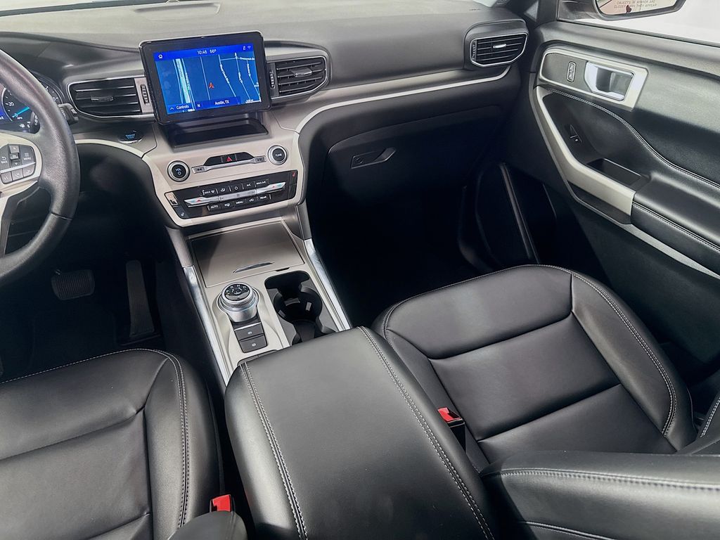 Used Car 2022 Ford Explorer  Xlt For Sale Under $30,000 In Austin, Texas