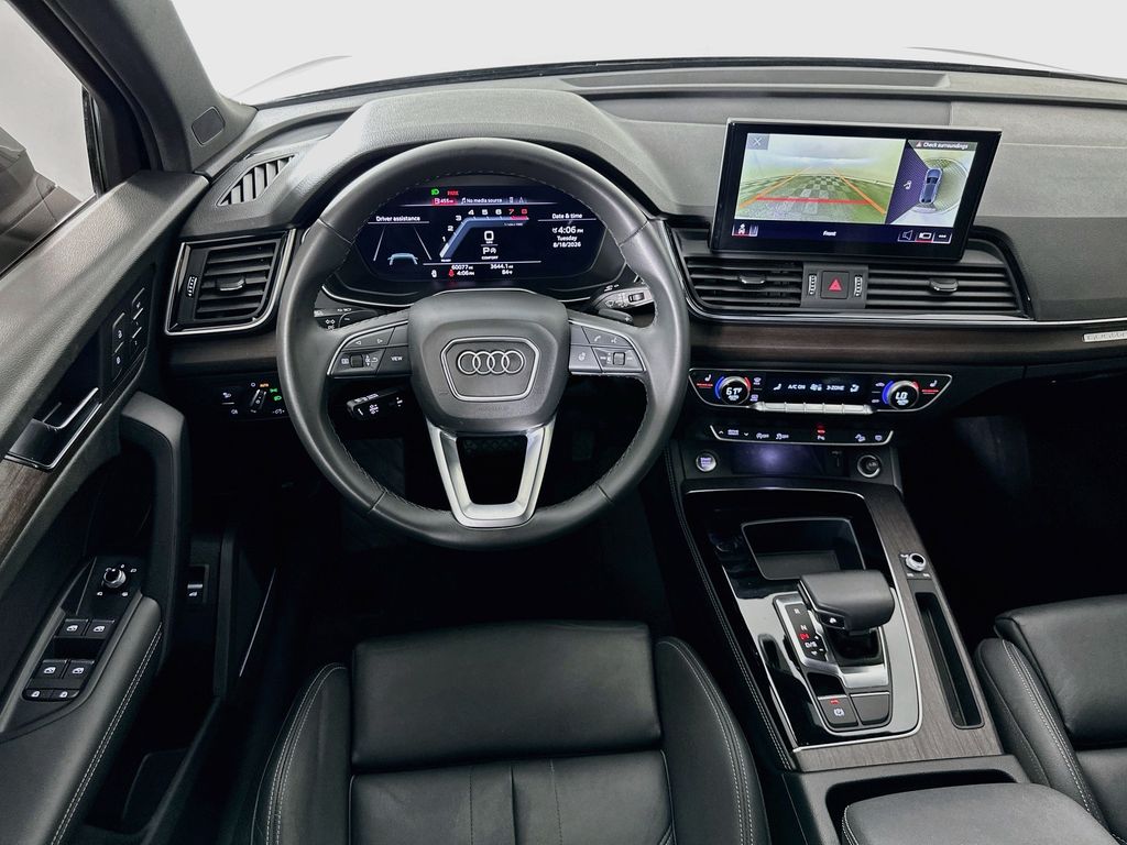 Thumbnail: 2022 Audi Q5 - 23