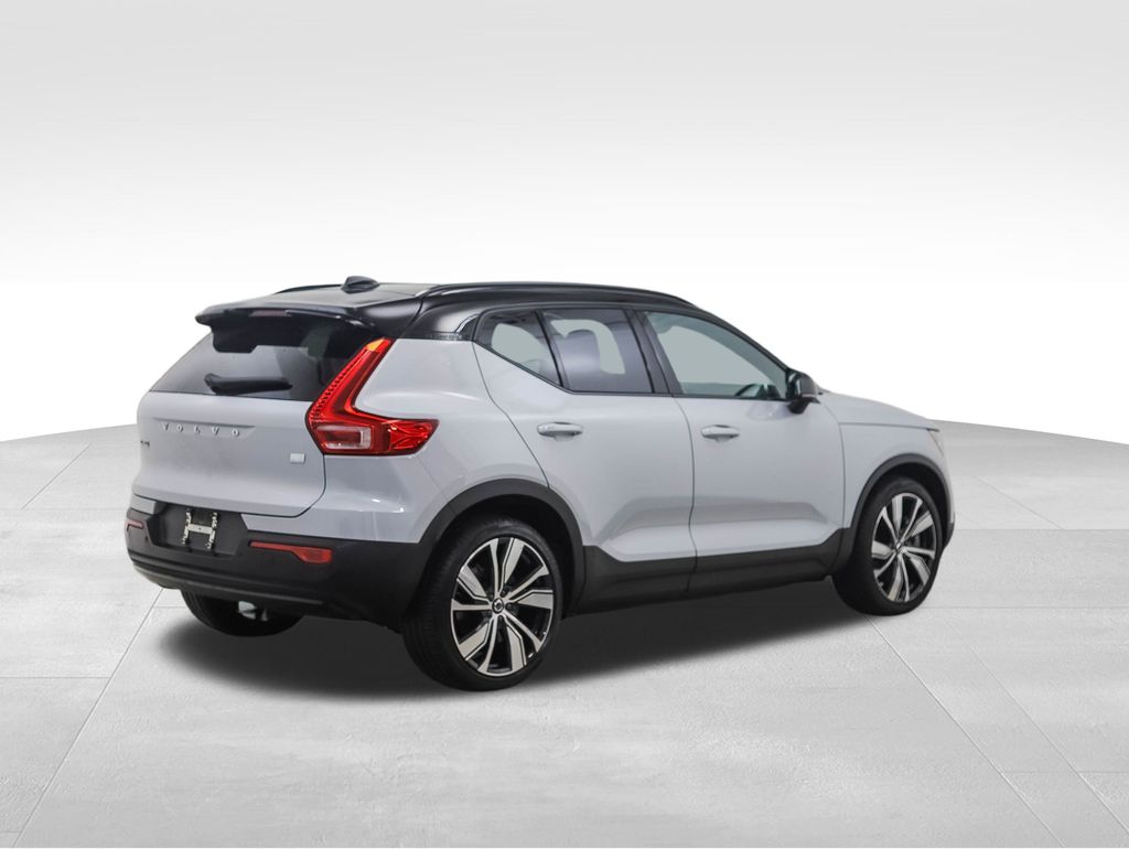 2021 Volvo XC40 Recharge Core 5