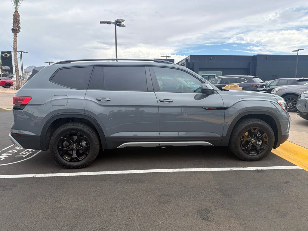 Thumbnail: 2025 Volkswagen Atlas - 5