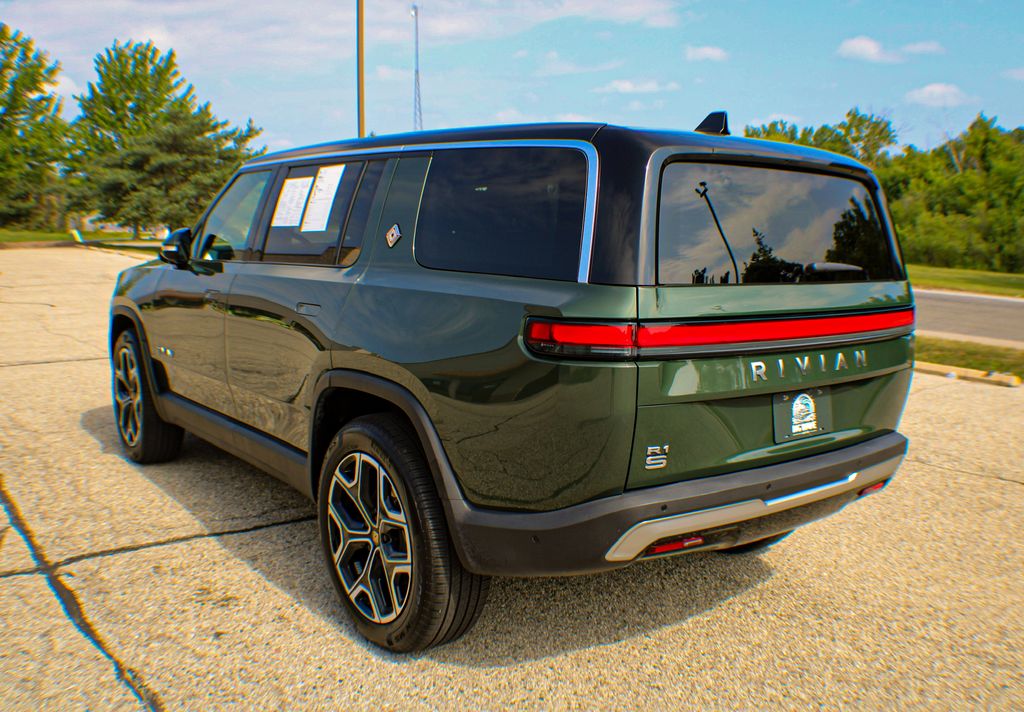 Exterior 8