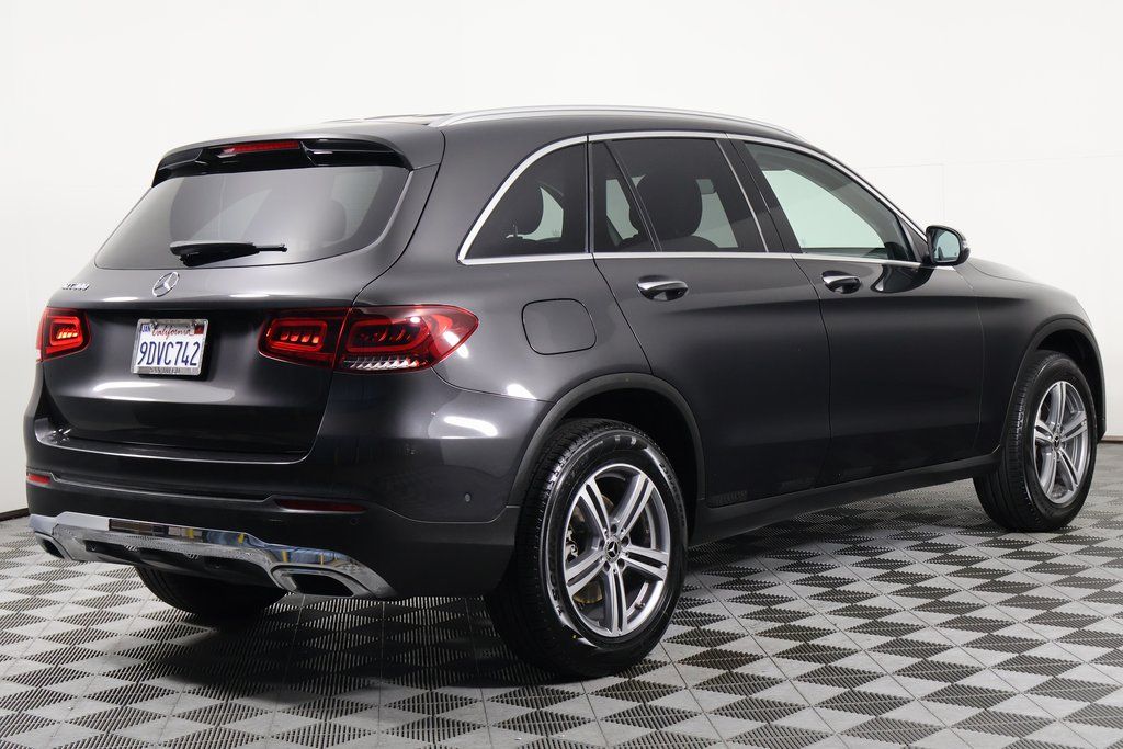 Thumbnail: 2022 Mercedes-Benz GLC - 4