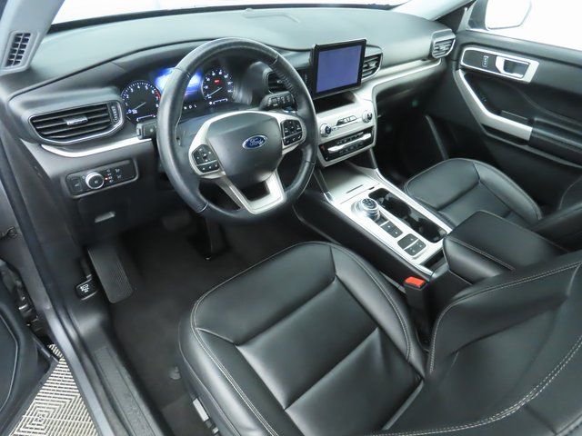 Thumbnail: 2022 Ford Explorer - 9