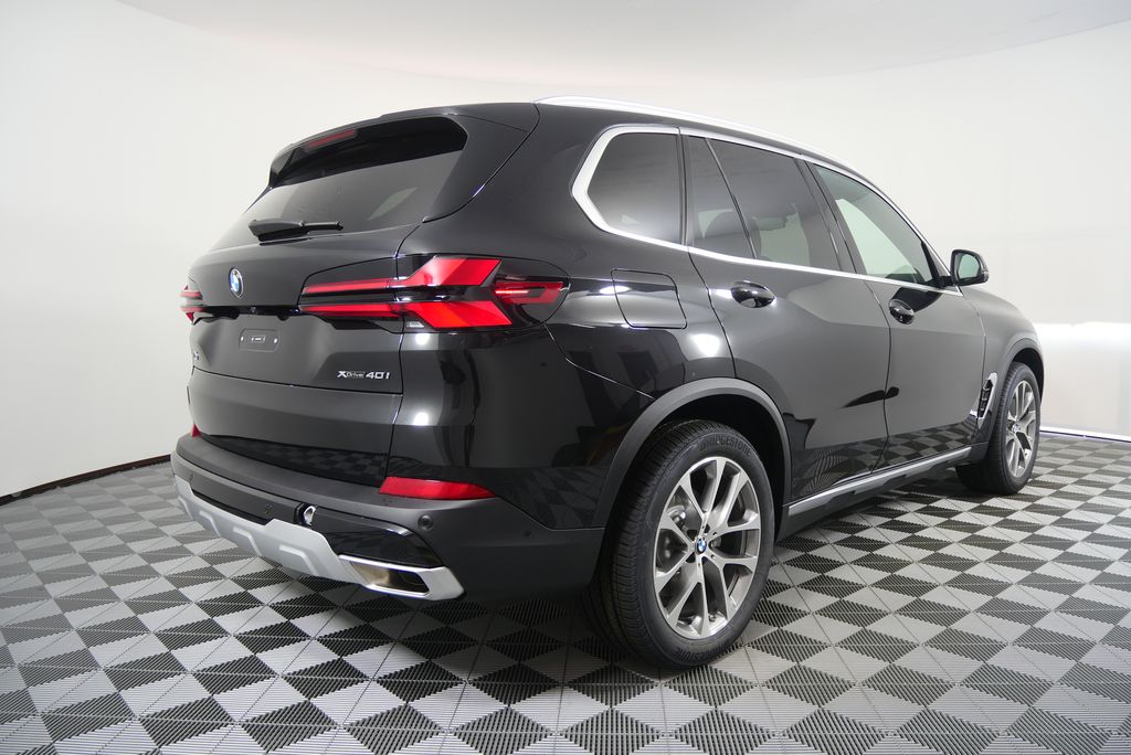 Thumbnail: 2026 BMW X5 - 3